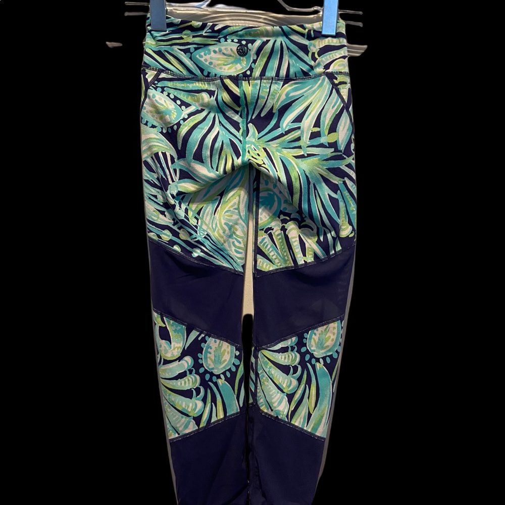Lilly Pulitzer Leggings Size. XXS - Picture 3 of 4